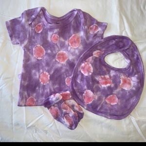 Infant Tye Dye Onesie Set